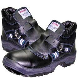 Botas de protección panter mod. Fragua hebilla plus s3 negro