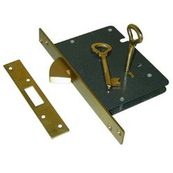 Serrure à crochet coulissant.86